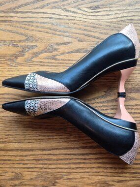 Tanya Heath Leather Color Blocked Geometric Pump Heels Size 39.5